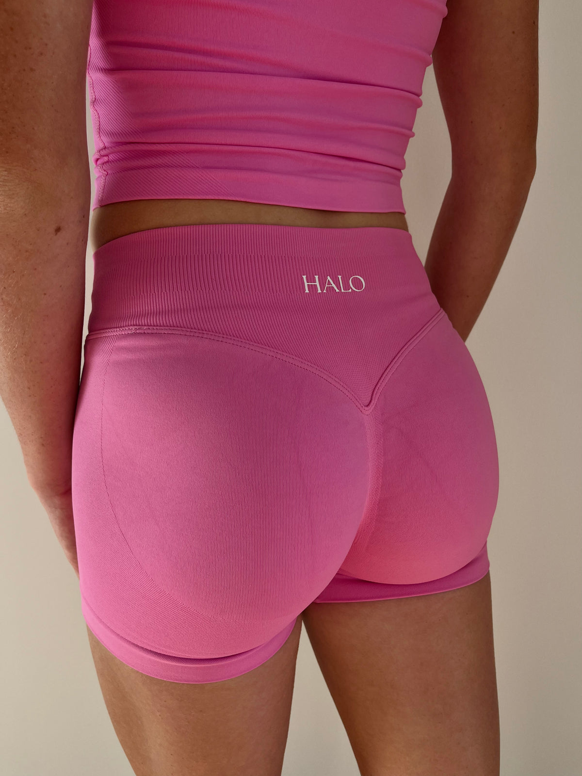 Velocity Shorts - Blush