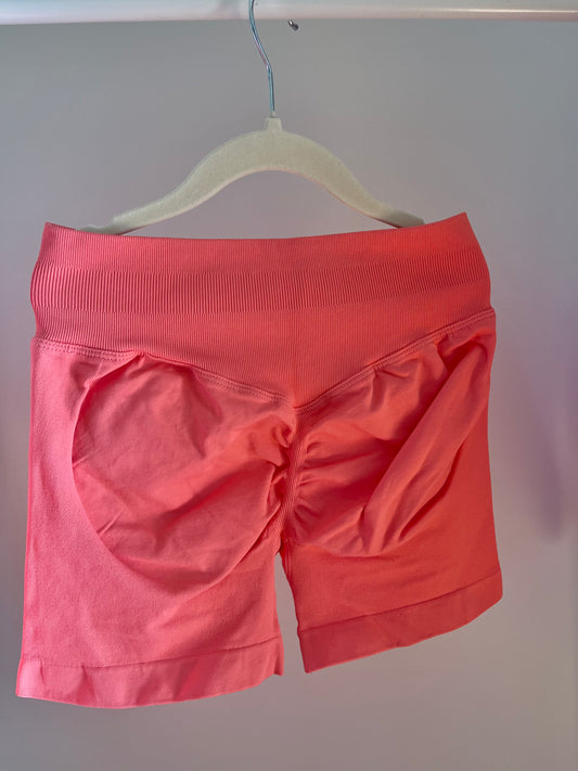 Scrunch Shorts - Coral